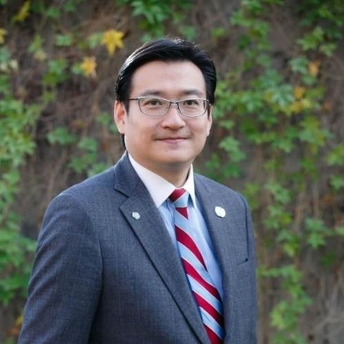 Dr William YU